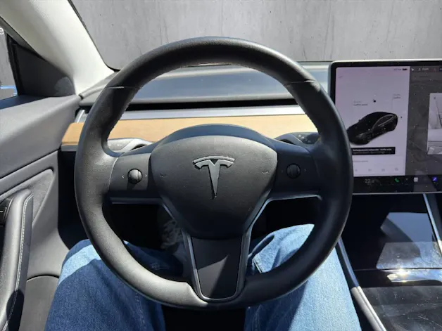 Tesla Model 3 Long Range Dual Motor AWD