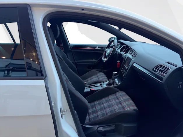 VW Golf VII 2.0 TSI GTI Performance DSG