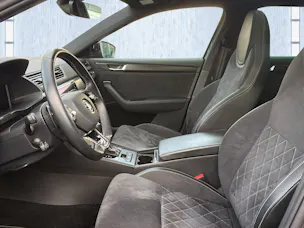 Škoda Superb Combi 2.0 TDi SportLine 4x4 DSG