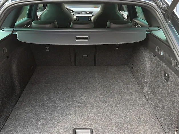 Škoda Superb Combi 2.0 TDi SportLine 4x4 DSG