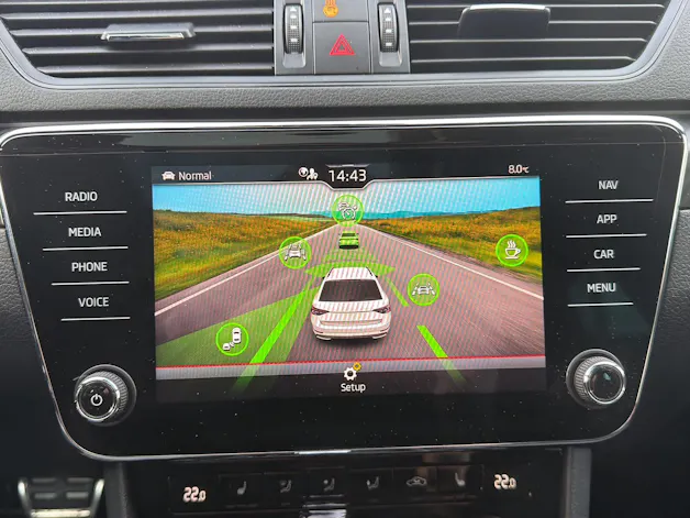 Škoda Superb Combi 2.0 TDi SportLine 4x4 DSG