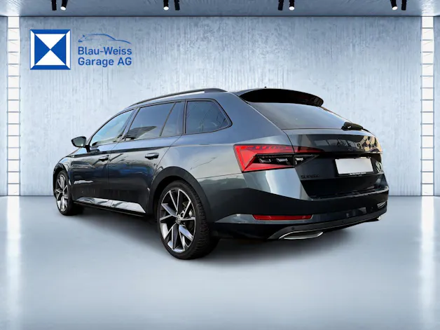 Škoda Superb Combi 2.0 TDi SportLine 4x4 DSG
