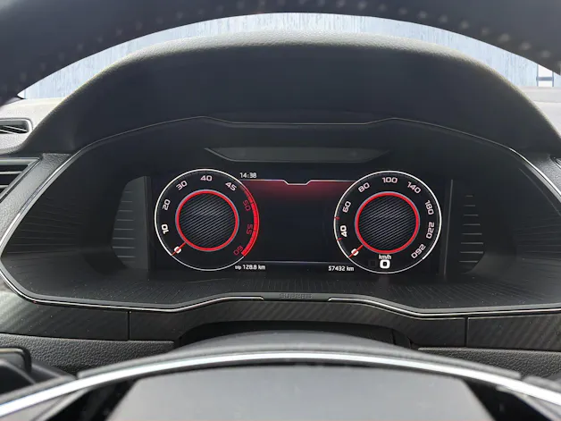Škoda Superb Combi 2.0 TDi SportLine 4x4 DSG