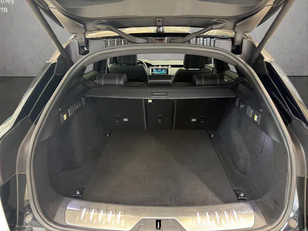 Land Rover Range Rover Velar R-Dynamic D 300 S Automatic
