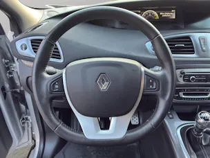 Renault Scénic Xmod 1.6 dCi Bose Edition