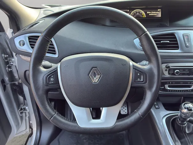 Renault Scénic Xmod 1.6 dCi Bose Edition
