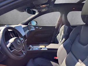 Volvo XC60 T6 eAWD PluginHybrid Ultra Dark Geartronic