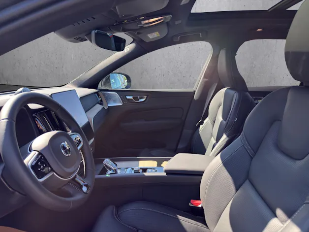 Volvo XC60 T6 eAWD PluginHybrid Ultra Dark Geartronic