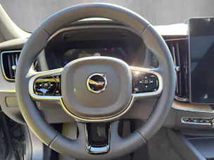 Volvo XC60 T6 eAWD PluginHybrid Ultra Dark Geartronic