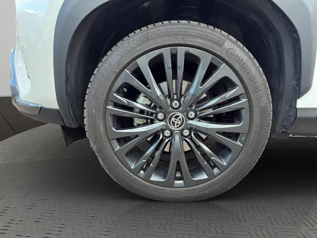 Toyota Yaris Cross 1.5 Adventure e-CVT AWDi