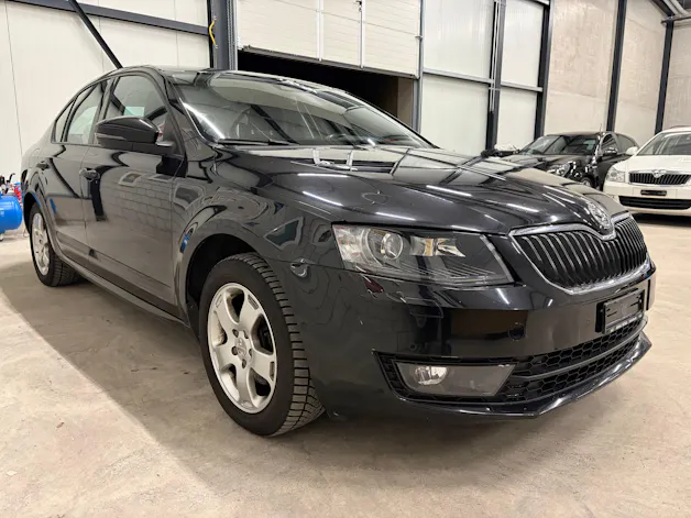 Škoda Octavia 2.0 TDI Elegance DSG