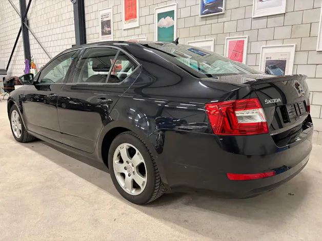 Škoda Octavia 2.0 TDI Elegance DSG