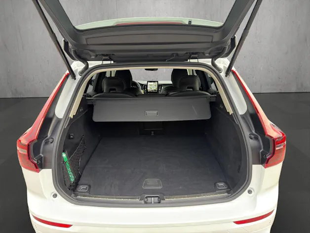 Volvo XC60 T6 eAWD PluginHybrid Plus Dark Geartronic
