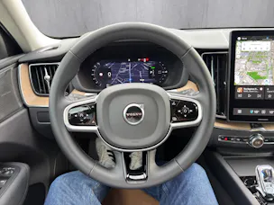 Volvo XC60 T6 eAWD PluginHybrid Plus Dark Geartronic