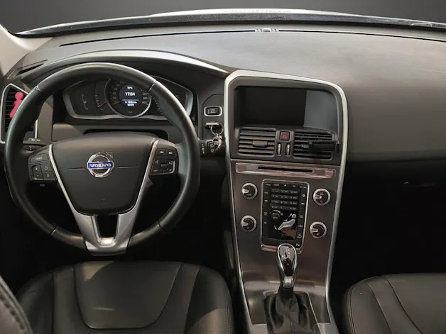 Volvo XC60 D4 AWD Momentum Geartronic