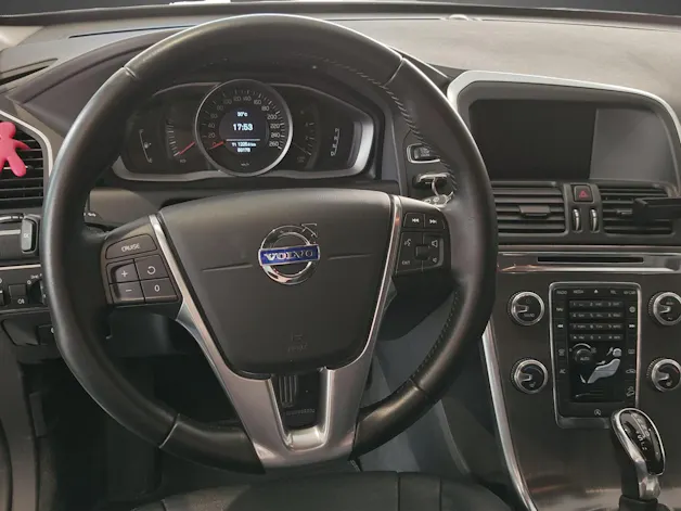 Volvo XC60 D4 AWD Momentum Geartronic