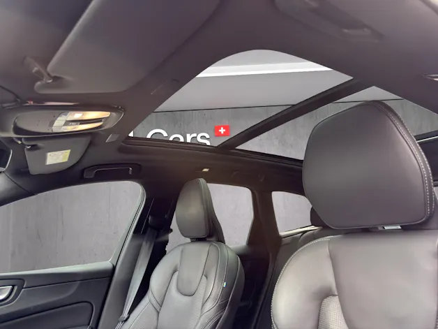 VOLVO XC60 T8 eAWD PluginHybrid Black Edition Geartronic