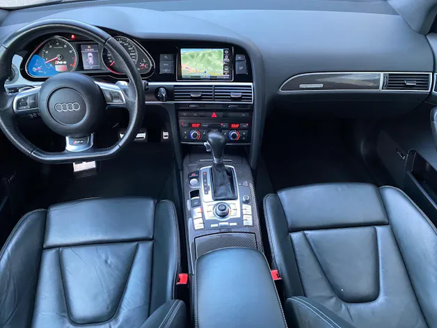 Audi RS6 Avant 5.0 TFSI V10 quattro tiptronic