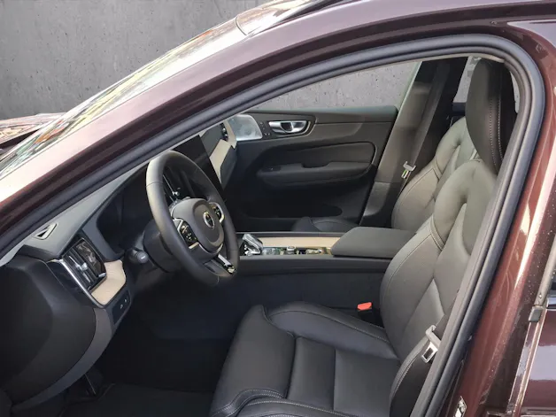 Volvo XC60 T6 eAWD PluginHybrid Ultra Dark Geartronic