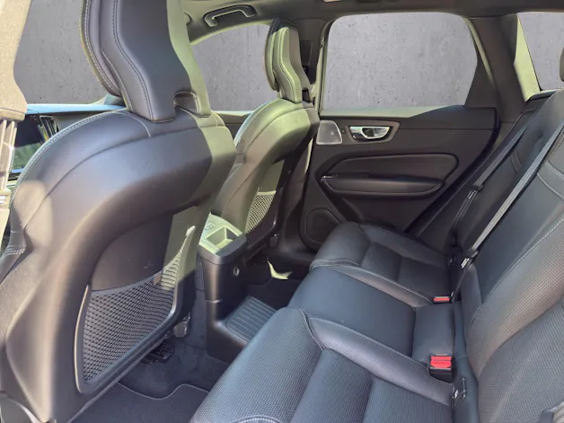 Volvo XC60 T8 eAWD R-Design Geartronic