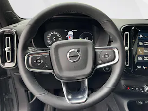 Volvo XC40 1.5 T4 PiH Plus Dark