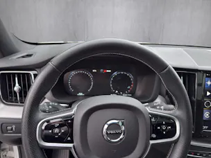 Volvo XC60 T5 AWD R-Design Geartronic