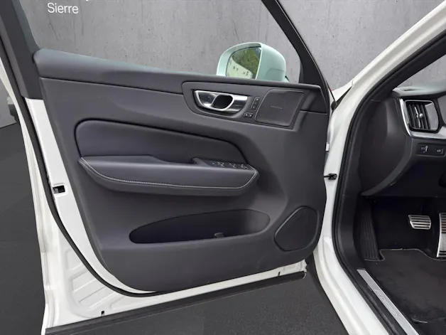 Volvo XC60 T5 AWD R-Design Geartronic
