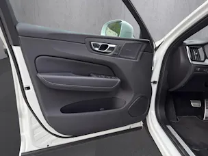 Volvo XC60 T5 AWD R-Design Geartronic