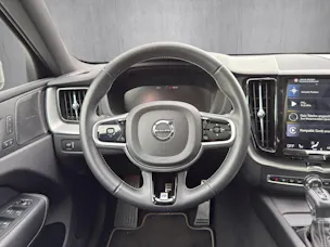 Volvo XC60 T5 AWD R-Design Geartronic