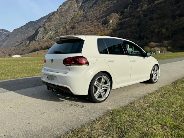 VW Golf 2.0 TSI R 4Motion DSG