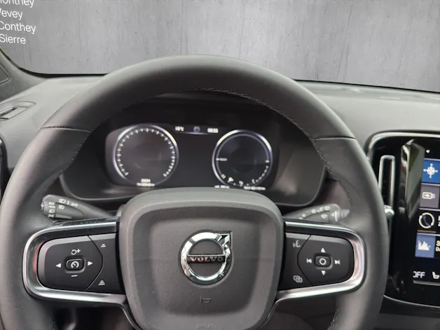 Volvo XC40 T5 PHEV Ultimate Dark DCT
