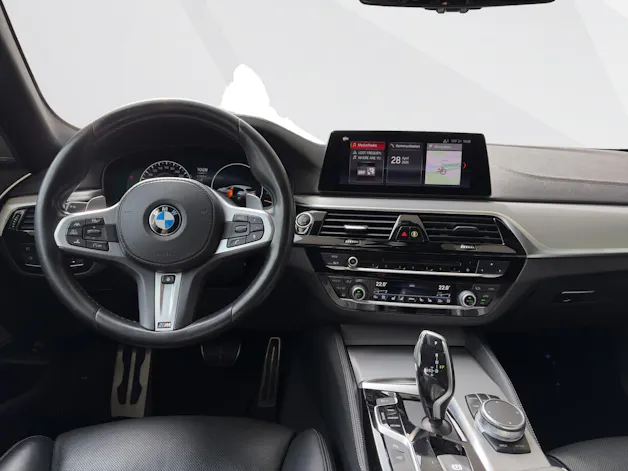 BMW 540i xDrive Touring