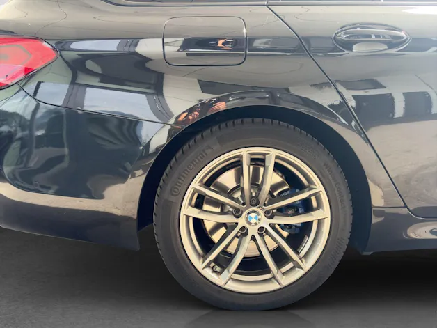 BMW 540i xDrive Touring