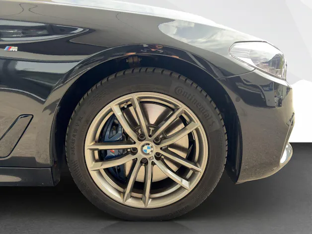 BMW 540i xDrive Touring