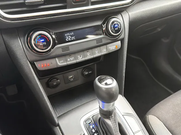 Hyundai Kona 1.6 GDi HEV Vertex DCT