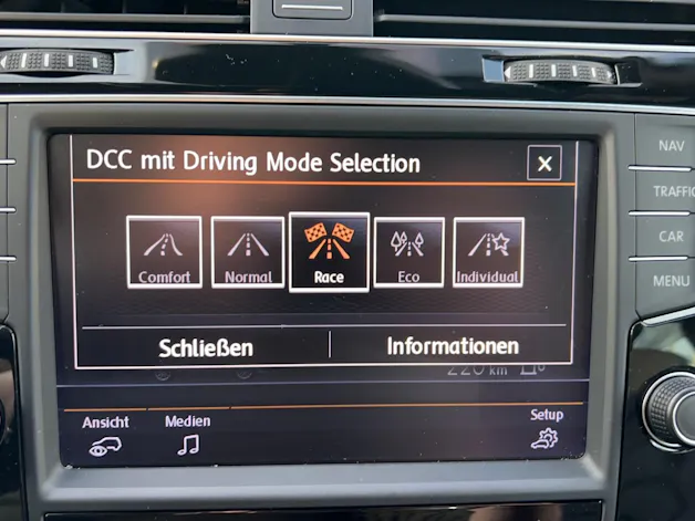 VW Golf 2.0 TSI R 4Motion DSG