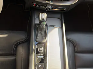Volvo XC60 2.0 T6 R-Design AWD