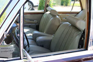 Mercedes-Benz 300 SEL