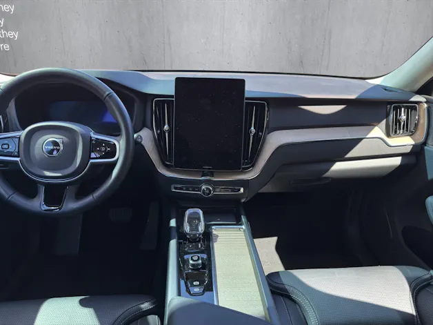 Volvo XC60 T8 eAWD PluginHybrid Plus Dark Geartronic