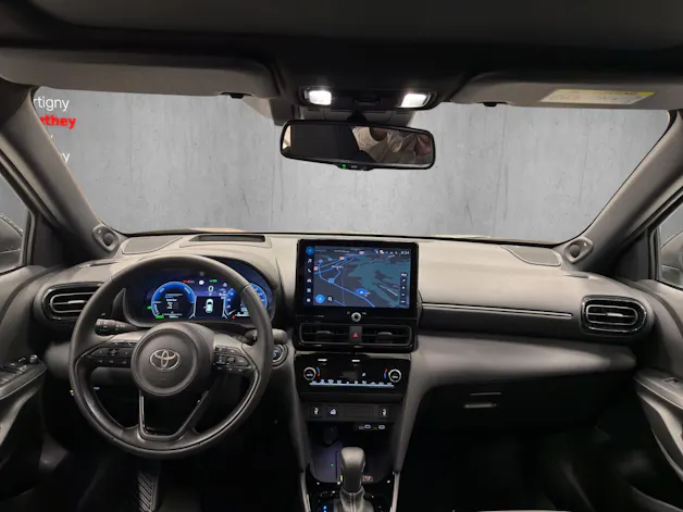 Toyota Yaris Cross 1.5 Premier Edition AWDi e-CVT