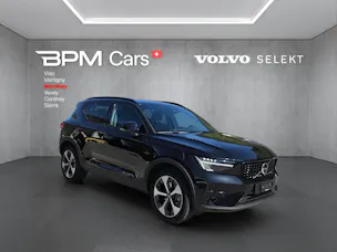 Volvo XC40 B4 Benzin Mild Hybrid Plus Dark DCT