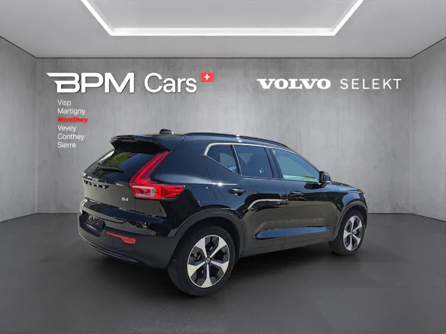 Volvo XC40 B4 Benzin Mild Hybrid Plus Dark DCT