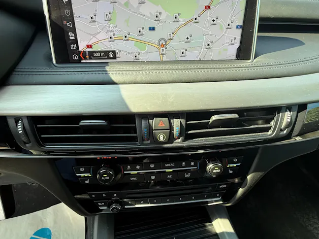 BMW X5 xDrive 40d Pure M Sport Steptronic *LEDER - PANORAMA-DACH*