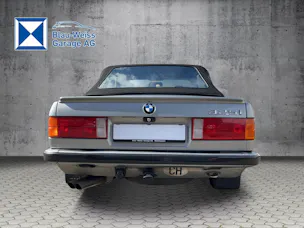 BMW 325i Cabrio