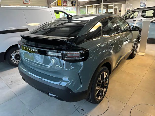 Citroën C4 Hybrid 136 e-DCS6 Max