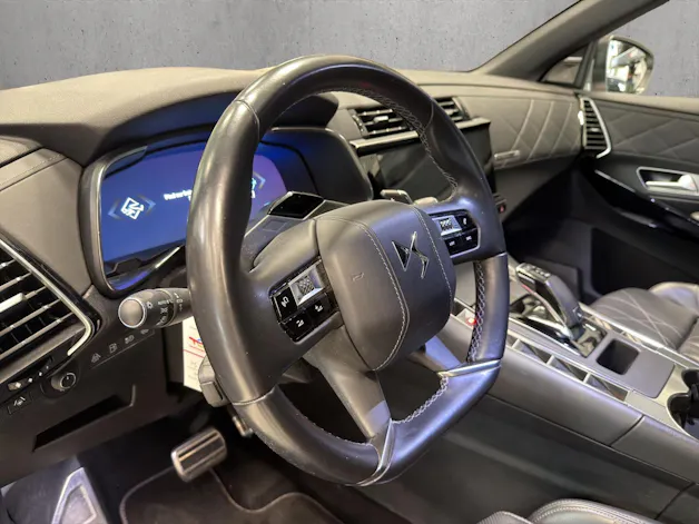 DS Automobiles AUTOMOBILES DS 7 Crossback E-Tense 300 4x4 Rivoli