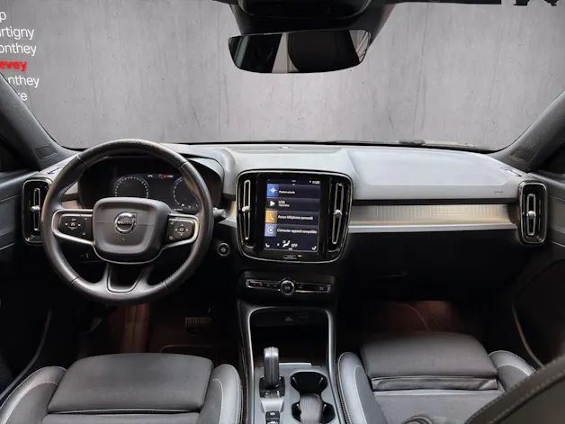Volvo XC40 T4 AWD Momentum Geartronic