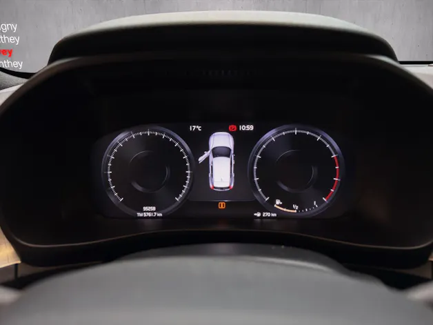 Volvo XC40 T4 AWD Momentum Geartronic