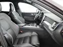 Volvo XC60 B5 Benzin Mild Hybrid AWD Plus Dark Geartronic