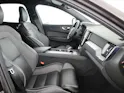 Volvo XC60 B5 Benzin Mild Hybrid AWD Plus Dark Geartronic